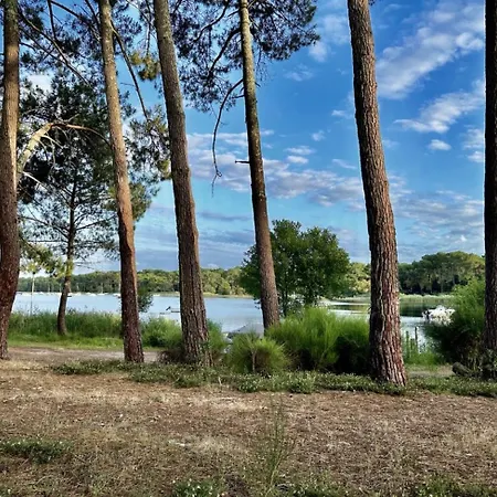 Nyaraló Maison Renovee Avec Vue Exceptionnelle Sur Le Lacanau